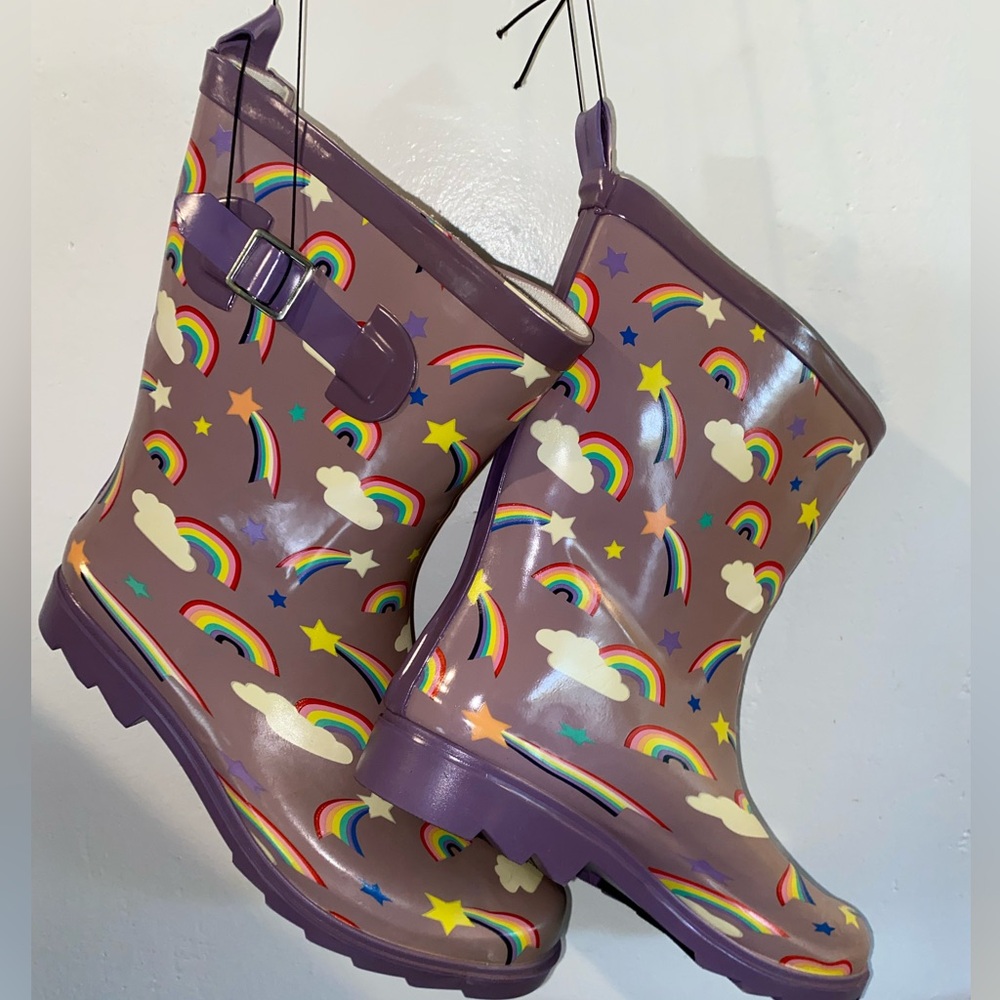 NWOT New Size 11 Rain Boots w/ rainbows, clouds, stars, purple background- cute!